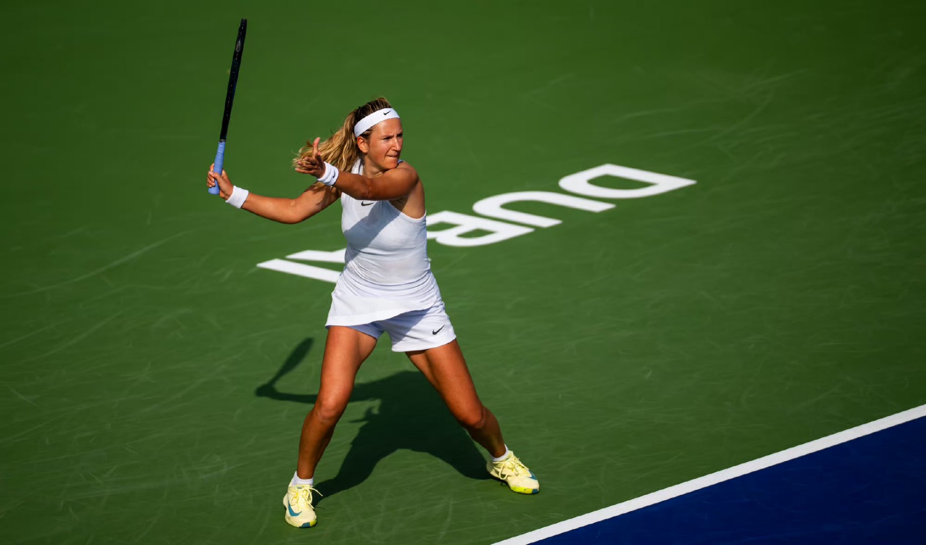 NG娱乐-阿扎伦卡回归赛场，势不可挡首场状态亮眼，老鹰观众沸腾！的简单介绍